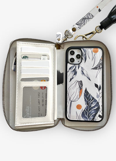 Ultimate Wristlet Phone Case in Black & White Floral