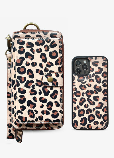 Ultimate Wristlet Phone Case in Leopard